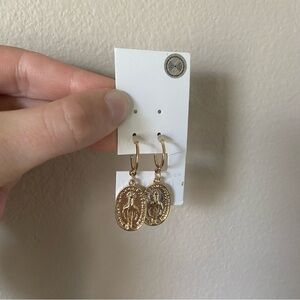 Gold Tone Detailed Oval Dangle Earrings Girly Jewelry Accessory Statement Boho